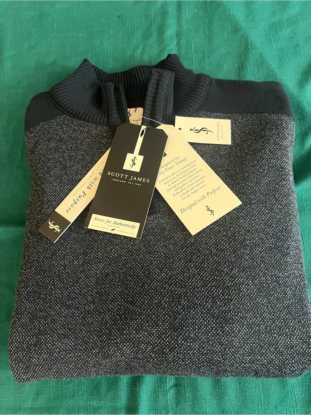 Scott James Men's Navy and Black Quarter-Zip Sweater